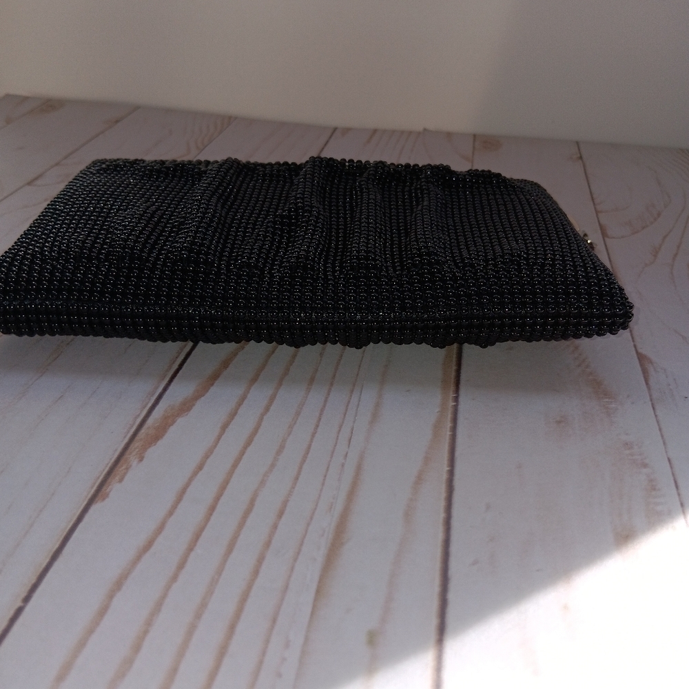 La Regale Mesh Evening Party Small Purse Chain Link Strap - Picture 15 of 15
